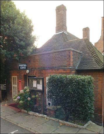 Heathcroft porter's lodge c